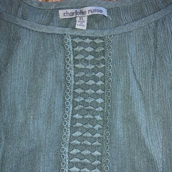 Charlotte Russe cold shoulder teal top - Picture 2 of 2